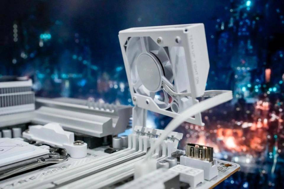 嘉X3D系列主板免费提升游戏性能开元ky棋牌高端主板“模范生”技(图2)